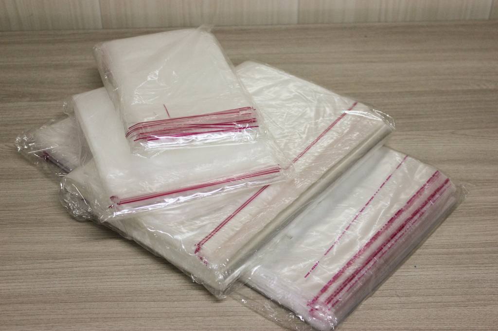 пакет с липким клапаном